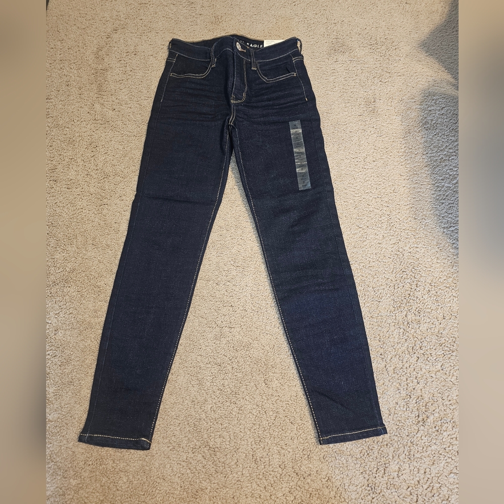 American eagle hi-rise jegging super stretch size 2 short